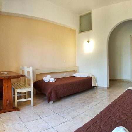 Mirabello Hotel Apartments Dassia  Eksteriør billede