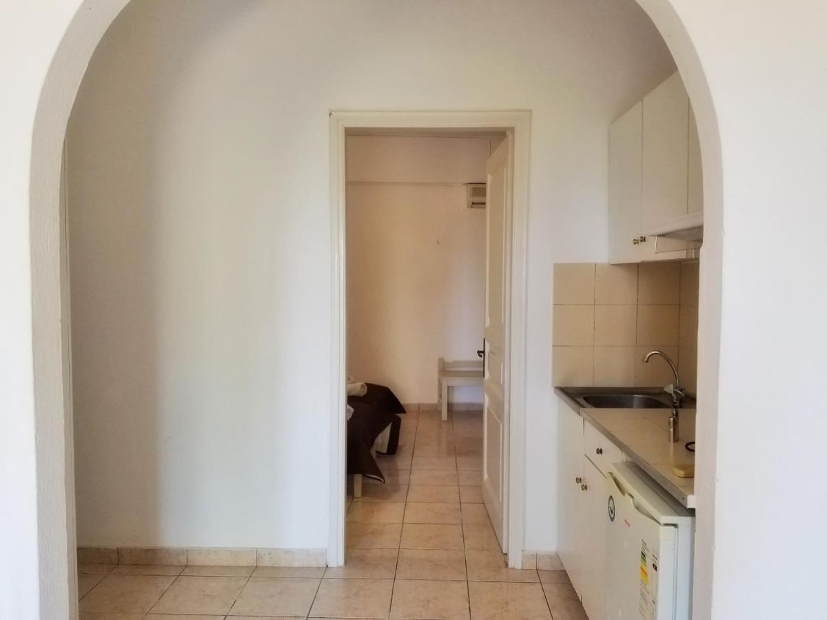 Mirabello Hotel Apartments Dassia  Eksteriør billede