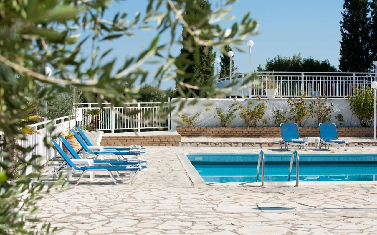 Mirabello Hotel Apartments Dassia  Eksteriør billede